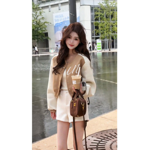 美式復古撞色棒球服外套女2025秋季新款寬松短款夾克上衣氣質女裝 美式復古撞色棒球服外套女2025秋季新款寬松短款夾克上衣氣質女裝