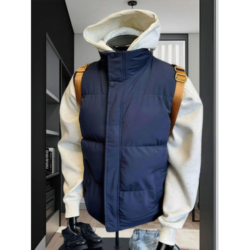 美式羽絨馬甲男款秋冬衛衣曡穿兩件套加厚外穿無袖背心棉坎肩外套 美式羽絨馬甲男款秋冬衛衣曡穿兩件套加厚外穿無袖背心棉坎肩外套