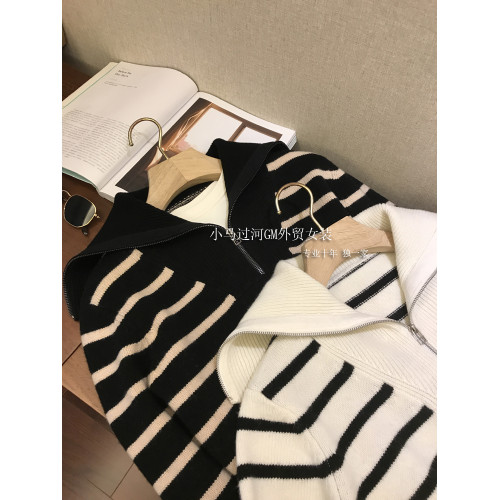 90%羊毛 10%羊絨,甄選厚實質感!慵懶風拉鍊連帽條紋 毛衣女秋冬 90%羊毛 10%羊絨,甄選厚實質感!慵懶風拉鍊連帽條紋 毛衣女秋冬