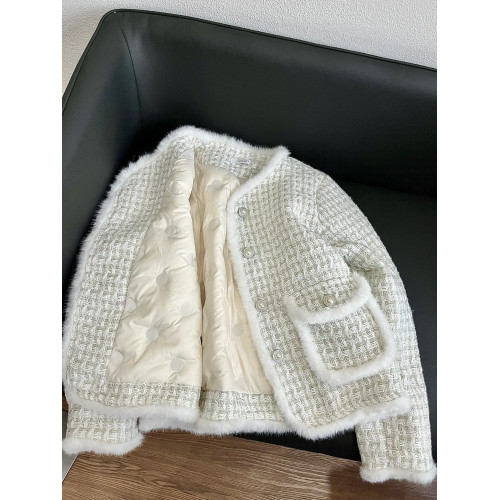 白色小香風羽絨服外套女2025新款秋冬季高級感夾棉加厚小個子短款 白色小香風羽絨服外套女2025新款秋冬季高級感夾棉加厚小個子短款