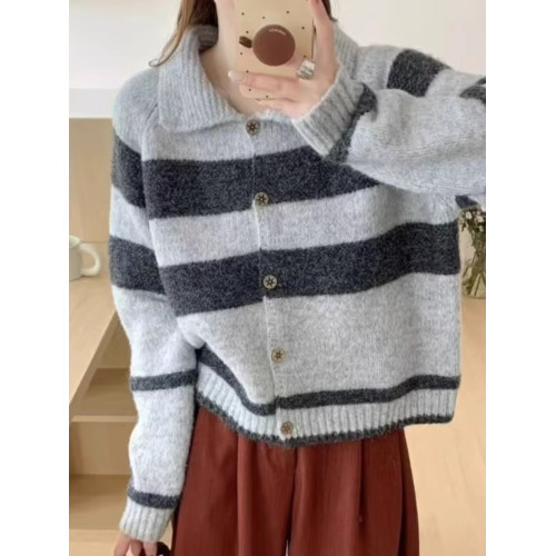 韓系復古撞色條紋翻領毛衣開衫外套女秋冬寬松慵懶風小個子針織衫 韓系復古撞色條紋翻領毛衣開衫外套女秋冬寬松慵懶風小個子針織衫