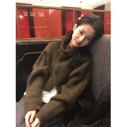 HuaHua 花花 復古毛絨單排釦設計感毛衣純欲半高領辣妹針織外套女