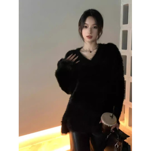 軟糯水貂絨黑色毛衣女秋冬高級感超好看V領寬松內搭打底上衣加厚 軟糯水貂絨黑色毛衣女秋冬高級感超好看V領寬松內搭打底上衣加厚