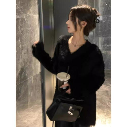 軟糯水貂絨黑色毛衣女秋冬高級感超好看V領寬松內搭打底上衣加厚 軟糯水貂絨黑色毛衣女秋冬高級感超好看V領寬松內搭打底上衣加厚