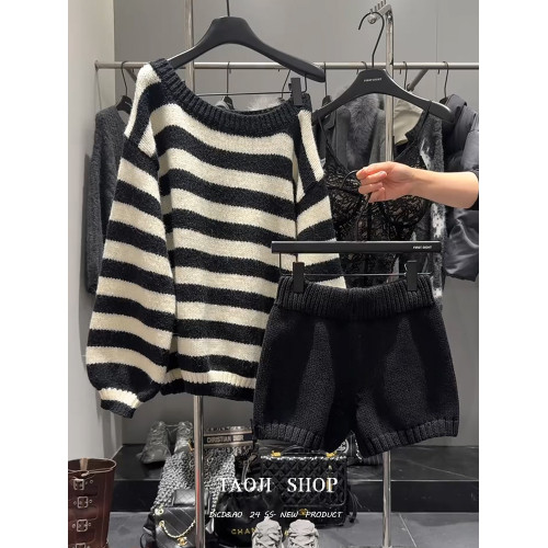 美式條紋露肩斜領針織衫毛衣女2025冬季新款慵懶寬松百搭套頭上衣 美式條紋露肩斜領針織衫毛衣女2025冬季新款慵懶寬松百搭套頭上衣