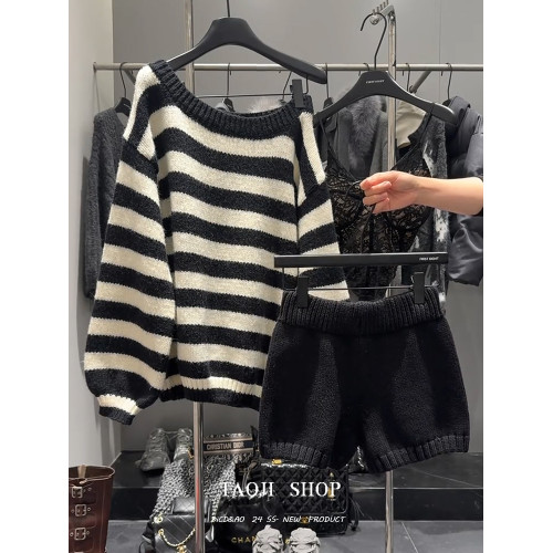 美式條紋露肩斜領針織衫毛衣女2025冬季新款慵懶寬松百搭套頭上衣 美式條紋露肩斜領針織衫毛衣女2025冬季新款慵懶寬松百搭套頭上衣