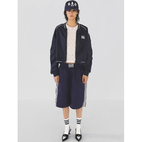 韓國badblood美式辣妹短外套女字母刺綉復古上衣小衆休閒棒球服潮 韓國badblood美式辣妹短外套女字母刺綉復古上衣小衆休閒棒球服潮