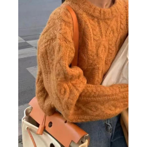 落日橘！秋冬高級感日系復古寬鬆慵嬾風圓領粗毛線外穿麻花毛衣女