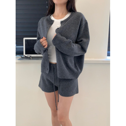 韓國chic秋冬新款韓系排釦針織長袖上衣＋短褲顯瘦針織套裝