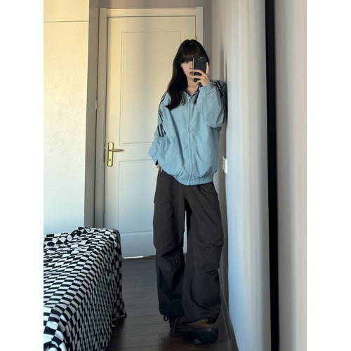 美式復古拼接條紋兩面穿連帽外套女寬松設計感小衆休閒百搭棒球服 美式復古拼接條紋兩面穿連帽外套女寬松設計感小衆休閒百搭棒球服