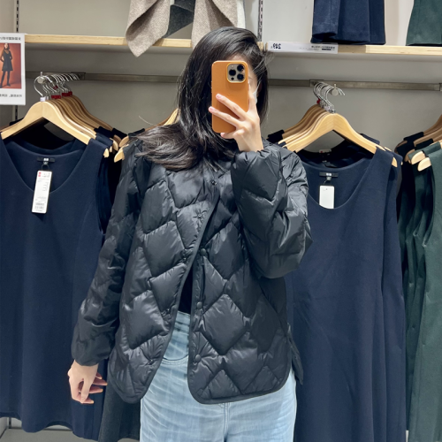 三裡屯出品秋冬輕型便捷式羽絨服休閒茄克保暖外套450453/463073 三裡屯出品秋冬輕型便捷式羽絨服休閒茄克保暖外套450453/463073