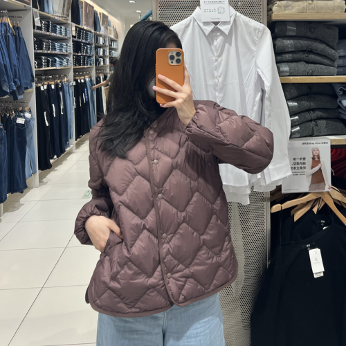 三裡屯出品秋冬輕型便捷式羽絨服休閒茄克保暖外套450453/463073 三裡屯出品秋冬輕型便捷式羽絨服休閒茄克保暖外套450453/463073