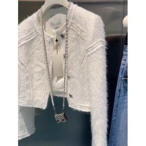 買手店專櫃高品質撿漏必入高定短款外套女秋季氣質輕奢時尚上衣 買手店專櫃高品質撿漏必入高定短款外套女秋季氣質輕奢時尚上衣