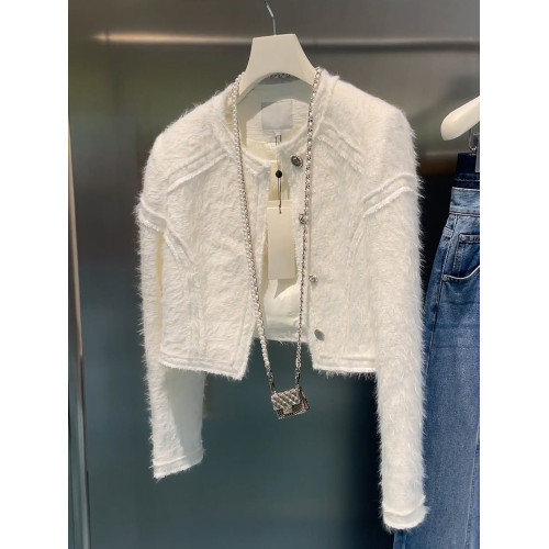 買手店專櫃高品質撿漏必入高定短款外套女秋季氣質輕奢時尚上衣 買手店專櫃高品質撿漏必入高定短款外套女秋季氣質輕奢時尚上衣