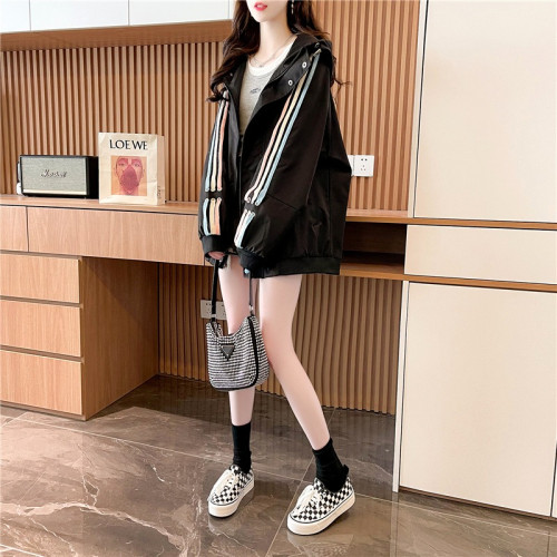 大碼女裝夾克開衫風衣外套女2025年春秋新款爆款沖鋒衣胖mm上衣潮