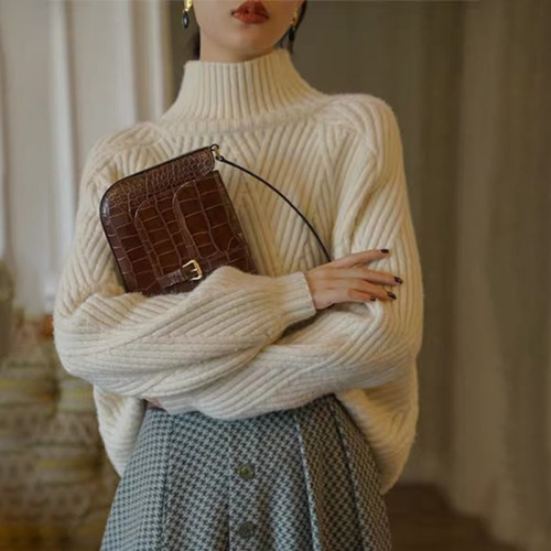 白色高領絞花毛衣2025新款女秋冬溫柔軟糯慵懶高級感奶fufu針織衫