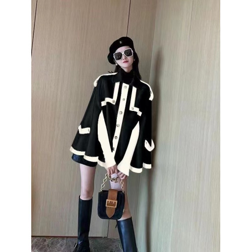 小香風鬭篷外套女2025秋冬新款赫本風高級感寬松羊絨法式短款大衣 小香風鬭篷外套女2025秋冬新款赫本風高級感寬松羊絨法式短款大衣