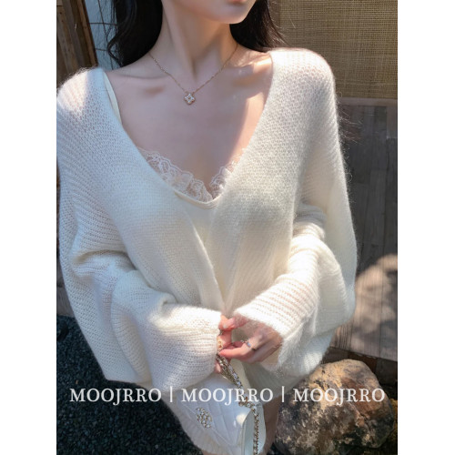 白色V領長袖毛衣外套女秋高級感慵嬾風針織開衫寬鬆顯瘦外搭上衣