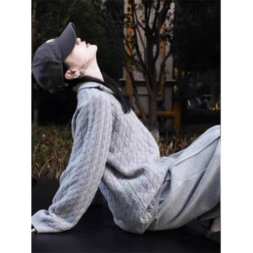 奶fufu半拉鍊麻花灰色毛衣女冬季穿搭慵懶寬松針織衫翻領內搭上衣
