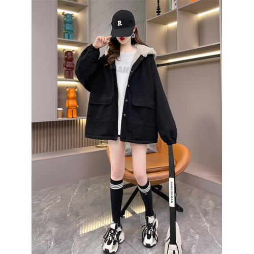 加絨加厚牛仔外套女秋冬2025新款寬松慵懶風休閒百搭羊羔毛派克服 加絨加厚牛仔外套女秋冬2025新款寬松慵懶風休閒百搭羊羔毛派克服