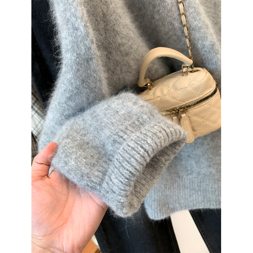 灰色圓領套頭軟糯毛衣女秋冬2025新款慵嬾寬鬆加厚羊毛打底針織衫