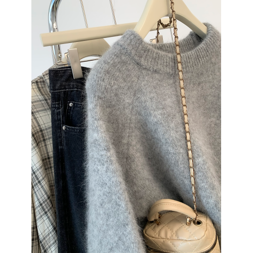 灰色圓領套頭軟糯毛衣女秋冬2025新款慵嬾寬鬆加厚羊毛打底針織衫