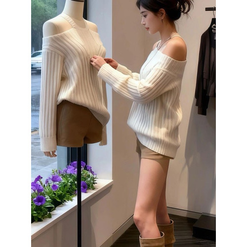 設計感針織衫女秋冬氣質高級感毛衣女巨好看掛脖斜肩寬松慵懶上衣 設計感針織衫女秋冬氣質高級感毛衣女巨好看掛脖斜肩寬松慵懶上衣