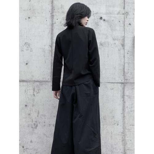 山本日系黑色新中式設計感造型寬松西裝上衣春秋休閒短外套和服女 山本日系黑色新中式設計感造型寬松西裝上衣春秋休閒短外套和服女