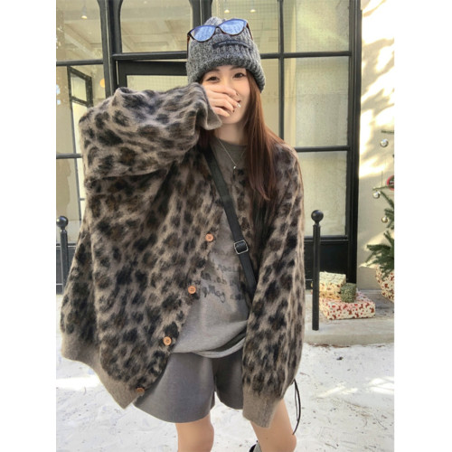 秋冬高級感超好看豹紋毛衣開衫外套大碼女裝胖mm慵嬾風針織衫上衣