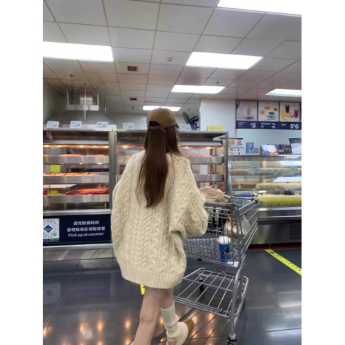 加厚版！高級感圓領套頭麻花毛衣女秋冬寬松復古燈籠袖針織慵懶風