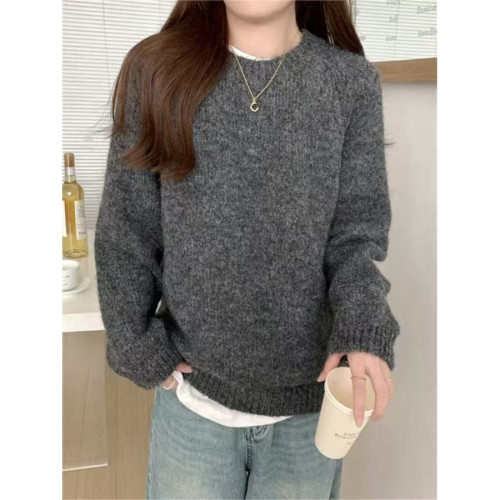 慵懶風燕麥色毛衣女2025秋冬洋氣毛絨保暖高級感針織寬松套頭上衣