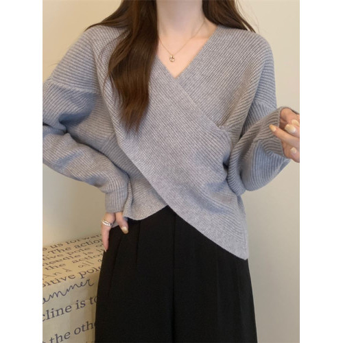 法式別致交叉v領毛衣女秋季寬松慵懶風軟糯內搭上衣打底針織衫潮