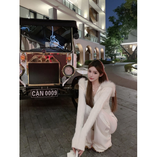 luna潞娜10.21新品毛毛連帽毛衣開衫純欲風針織衫短外套