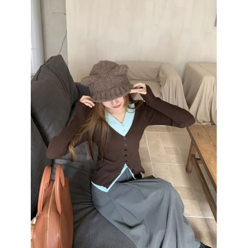 PPHOME撞色拼接V領長袖針織衫女秋季假兩件毛衣韓系小衆修身上衣