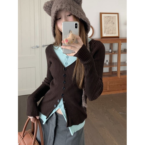 PPHOME撞色拼接V領長袖針織衫女秋季假兩件毛衣韓系小衆修身上衣