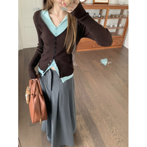 PPHOME撞色拼接V領長袖針織衫女秋季假兩件毛衣韓系小衆修身上衣