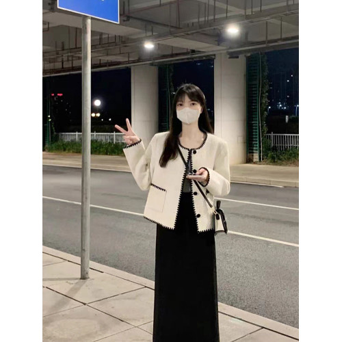 白色名媛氣質小香風外套女短款2025春新款法式小個子今年流行上衣 白色名媛氣質小香風外套女短款2025春新款法式小個子今年流行上衣
