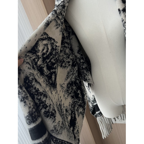 水墨黑白花紋圍巾秋冬季圍脖女韓版百搭高級感保暖披肩披風大衣