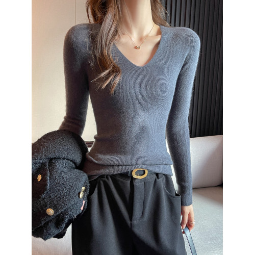 無縫一體都市休閒V領針織打底衫女修身顯瘦長袖秋冬緊身內搭毛衣