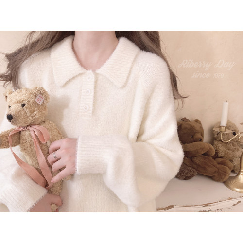 仿貂絨 溫柔奶白色 POLO領 日雜風 插肩袖 毛茸茸 日系寬松毛衣 K 仿貂絨 溫柔奶白色 POLO領 日雜風 插肩袖 毛茸茸 日系寬松毛衣 K