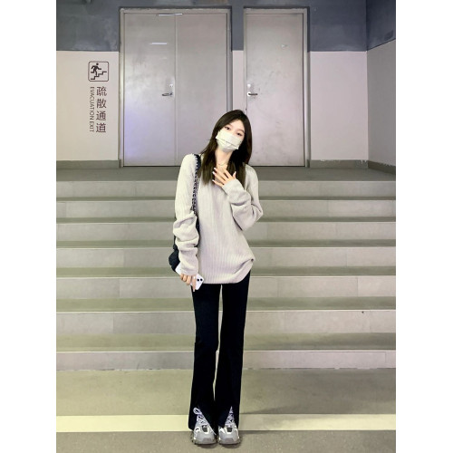 寬松V領毛衣女慵懶風2024春秋冬季新款高級感長袖套頭針織衫上衣 寬松V領毛衣女慵懶風2024春秋冬季新款高級感長袖套頭針織衫上衣