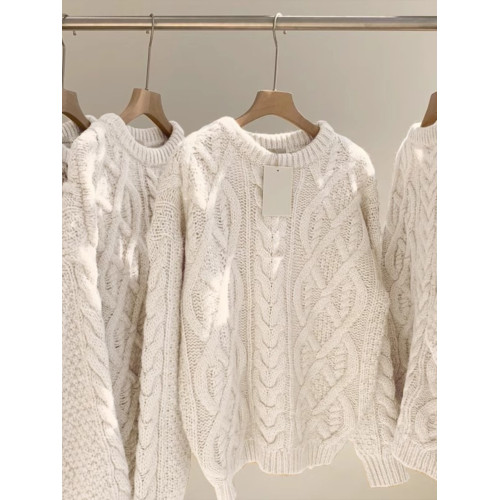 新年紅麻花毛衣女秋冬復古高級感超好看慵懶重工軟糯粗線針織上衣 新年紅麻花毛衣女秋冬復古高級感超好看慵懶重工軟糯粗線針織上衣