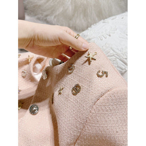 FFmiss◆小香風粉色鑲鑽羊毛呢短外套女設計感粗花呢修身西裝開衫 FFmiss◆小香風粉色鑲鑽羊毛呢短外套女設計感粗花呢修身西裝開衫