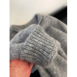 慵懶風牛角釦灰色翻領毛衣女早秋裝大碼胖mm插肩袖正肩顯瘦針織衫