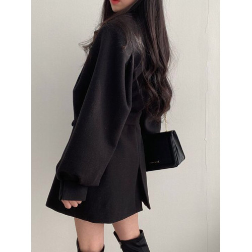 黑色短款毛呢外套女秋冬2025新款小個子收腰風衣高級感中長款大衣 黑色短款毛呢外套女秋冬2025新款小個子收腰風衣高級感中長款大衣