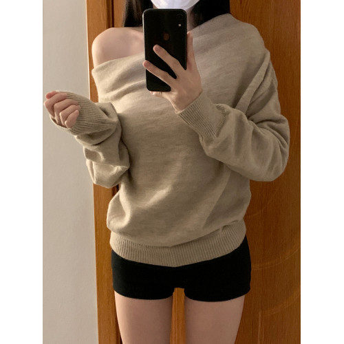 慵懶風一字領露肩毛衣女2025年秋冬新款寬松百搭氣質套頭針織上衣