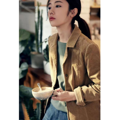 韓版新款100%純棉燈芯絨女復古口袋小西裝休閒細條絨上衣復古外套 韓版新款100%純棉燈芯絨女復古口袋小西裝休閒細條絨上衣復古外套