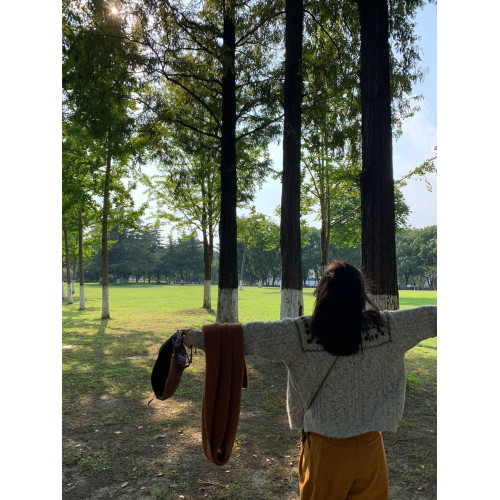 高級感超好看毛衣女早秋刺綉上衣慵懶風軟糯外套灰色針織開衫外穿