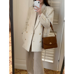 燕麥色假兩件毛衣兩件套裝慵懶風打底女秋冬上衣內搭奶茶色針織衫