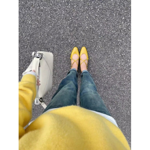 黃色圓領針織毛衣女秋冬新款寬松顯瘦韓版小衆設計感氣質百搭上衣